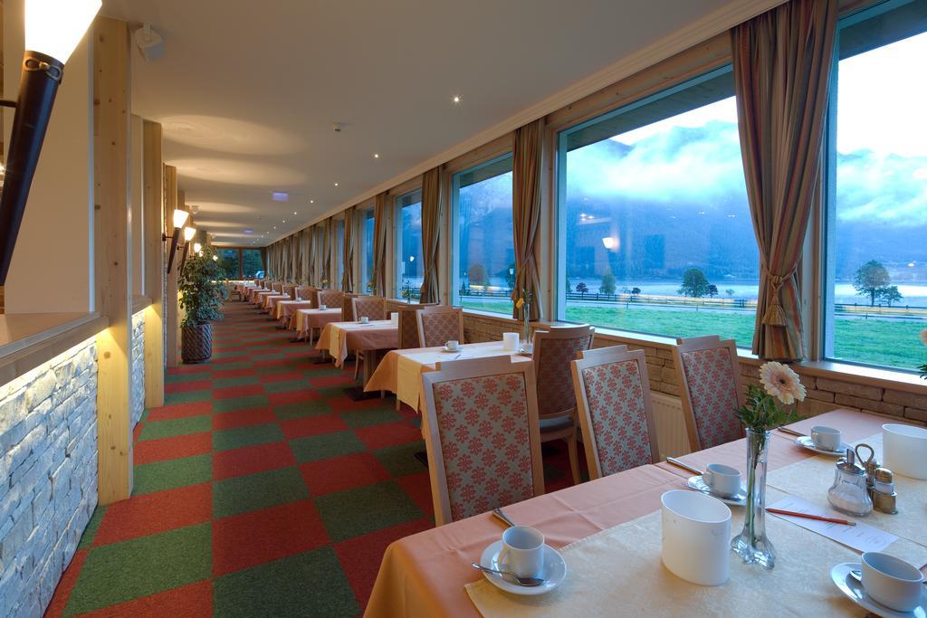Hotel Bergland Пертизау Екстер'єр фото